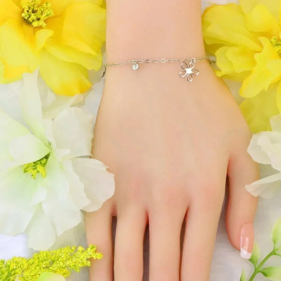 "Minimalist Bracelet, Sleek & Modern Design, Women’s Fashion, YC110211-B - Picture 9 of 10